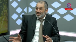 הגרפולוג גלעד שמעא: מכירים מישהו עם כתב קטן? מה זה אומר?