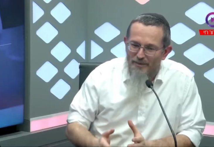 נוצרי-קתולי ממשפחת האצולה חושף את המטרה הגדולה של המיסיון 