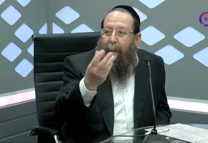 הרב מנחס וייס: מה צפוי לבני מזל דגים? ויום הילולת משה רבנו