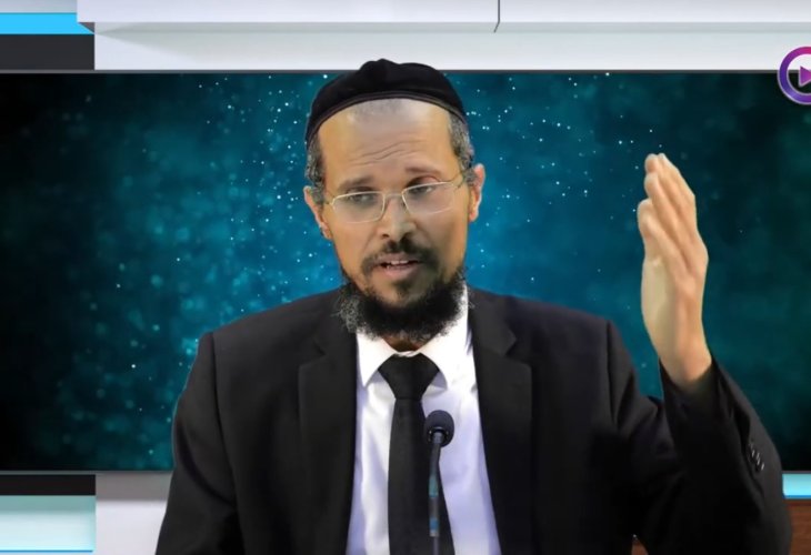 הרב יהודה סעדיה: מי זכה להיקבר ליד ה"בבא סאלי" זצוק"ל? 