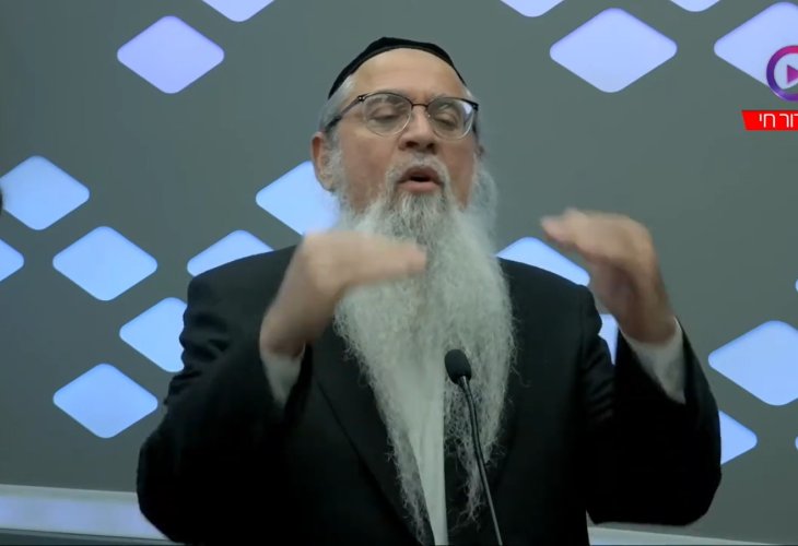 המקובל הרב יוסף ביטון באולפן: דרמה פוליטית!