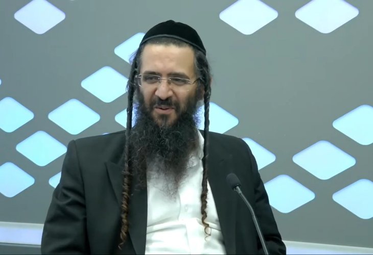 בנו של הרב: איך הגיב הרב שלום ארוש למפלת הממשלה?