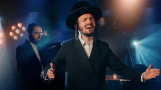 מוישי באדנסקי מרגש עם "הנני", ביצוע שנוגע בנשמה