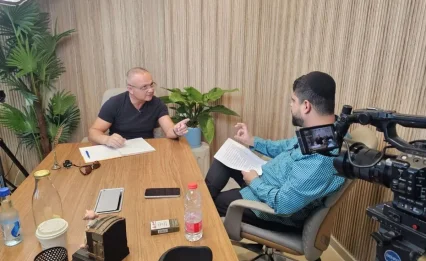 בלי מסכות ובלי מחיצות: סמיון גרפמן בשיחה יהודית מפתיעה