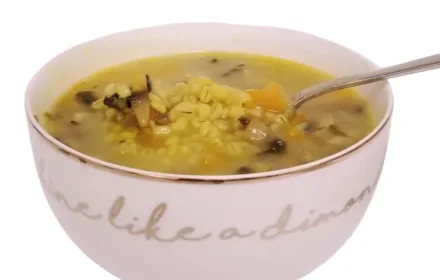 מרק פטריות עם גריסים