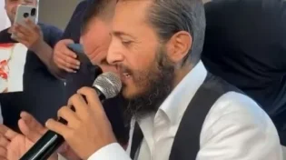צמרמורת: הזמר ארז יחיאל בביצוע מיוחד ל "תיקון הכללי"