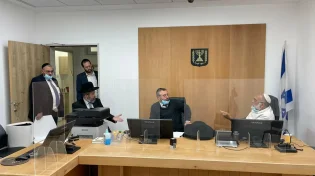 הפתעה במערך הגיור: הרב הראשי הגיע לביקורת פתע בצל הרפורמות