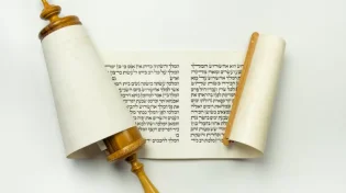 קריאת המגילה: איך באמת מקיימים את המצווה?