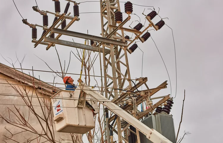 שימוש בחשמל המיוצר בשבת שימוש בחשמל המיוצר בשבת