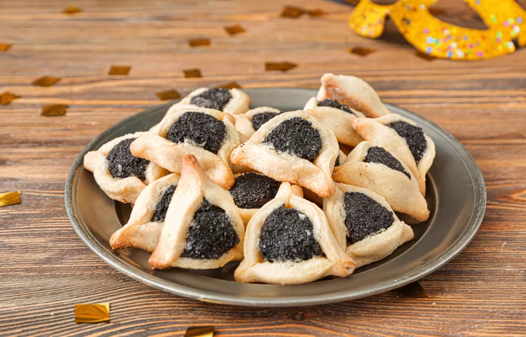 למה אוכלים פרג בפורים?