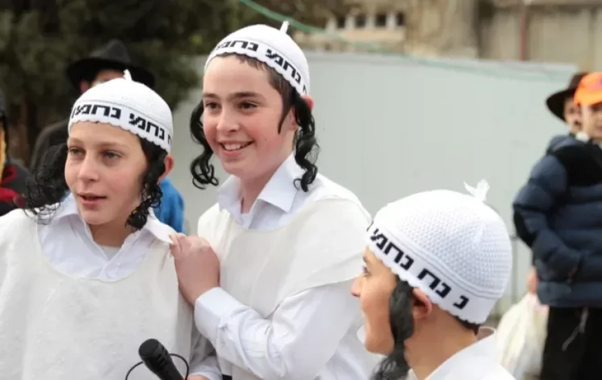 למה שמחים בפורים? עובדות על פורים למה שמחים בפורים? עובדות על פורים