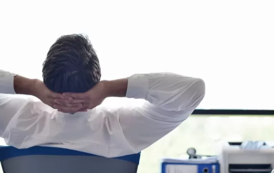 האם מותר לעבוד בתענית אסתר? האם מותר לעבוד בתענית אסתר?