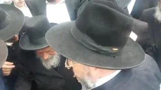 כבוד אחרון: גדולי ישראל במסע ההלוויה של שר התורה