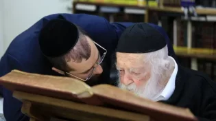 הכאבים של מרן הגר"ח קנייבסקי בתקופה האחרונה | עדויות