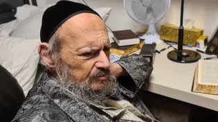 כשעה לפני הסתלקות מרן: תיעוד קצר מסעודת פורים של הרב דב קוק