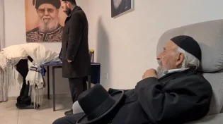 הרב שמעון בעדני היה במעונו של המקובל הרב דב קוק