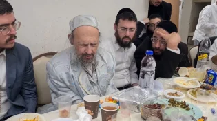 הרב דב קוק מבאר את הדבר המופלא שטמון בשירי ר' שלמה קרליבך 
