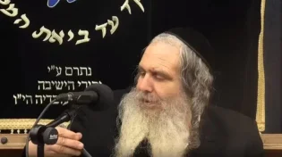 כמה דקות לפני שבת - זו המלאכה שעשה הרב ארוש