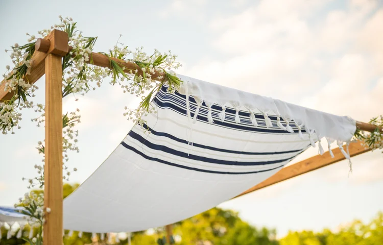 מותר להתחתן בחול המועד פסח? האם מותר ללכת לחתונה בחול המועד מותר להתחתן בחול המועד פסח? האם מותר ללכת לחתונה בחול המועד