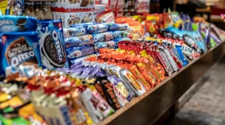 אופס: האם מותר למכור חמץ במהלך ימות חג הפסח?