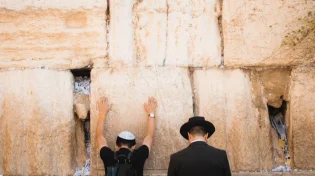 5 אסונות לישראל: הכל על צום י"ז בתמוז