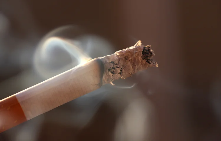 האם מותר לעשן בצום יז בתמוז? האם מותר לעשן סיגריות ביז בתמוז האם מותר לעשן בצום יז בתמוז? האם מותר לעשן סיגריות ביז בתמוז