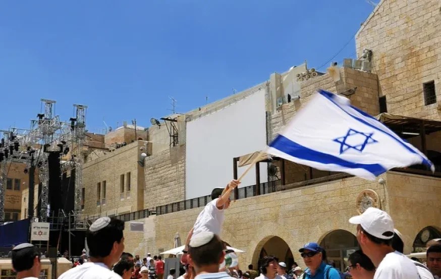 האם מותר לשמוע שירים ומוזיקה ביום העצמאות?