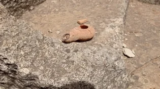 מלפני כ-2,300: נמצא נר חרס קדום שנה סמוך להר גריזים