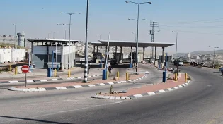 איך הגיב הרב עובדיה יוסף כשחיילים עצרו אותו לבדיקה במחסום?