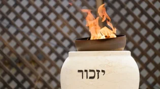לשמוע מוזיקה בשנת אבלות - מה הדין?