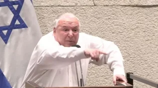 ח"כ אמסלם מגיע עם הוכחות ומטלטל: "יש עניין לחסל את היהדות"