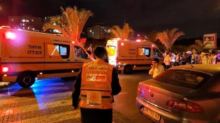 חטף גרזן לראש וגונן על ילדיו בגופו: הגיבור מאלעד התעורר