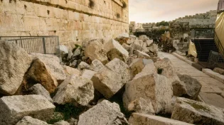 לא יכול להיות: "האמת שבית המקדש לא חרב לחלוטין"