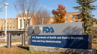 טיקטוקרית נתנה טיפ לאבוקדו וה-FDA האמריקאי יצא נגדה