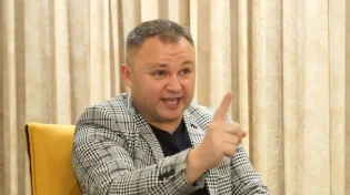 סמיון גרפמן שובר את הרשת: "הנחתי תפילין"