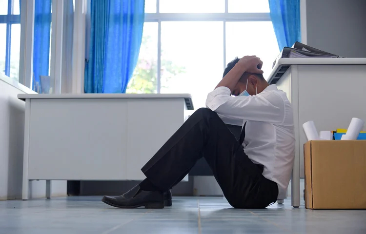 יש דרך לתקן? "דיברתי על המנהלת שפיטרה אותי" יש דרך לתקן? "דיברתי על המנהלת שפיטרה אותי"