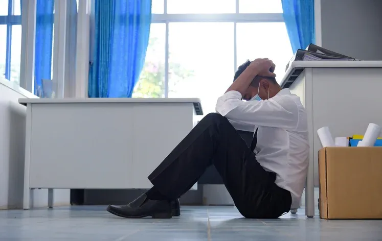 יש דרך לתקן? "דיברתי על המנהלת שפיטרה אותי"