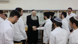 בין המצרים: תלמידי ישיבת 'שובה לדוד' בביקור אצל רב מרכז ב"ב