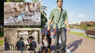 "בערב תשעה באב יש כמה מגבלות שצריך לנהוג בהן מצד האבלות"