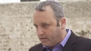 הרב פנחס לרנר: "תעצרו את תזרים המזומנים לרפורמים"