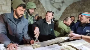 "קבר יוסף זה הזיה מטורפת": אמירה מזעזעת של סגן השר 