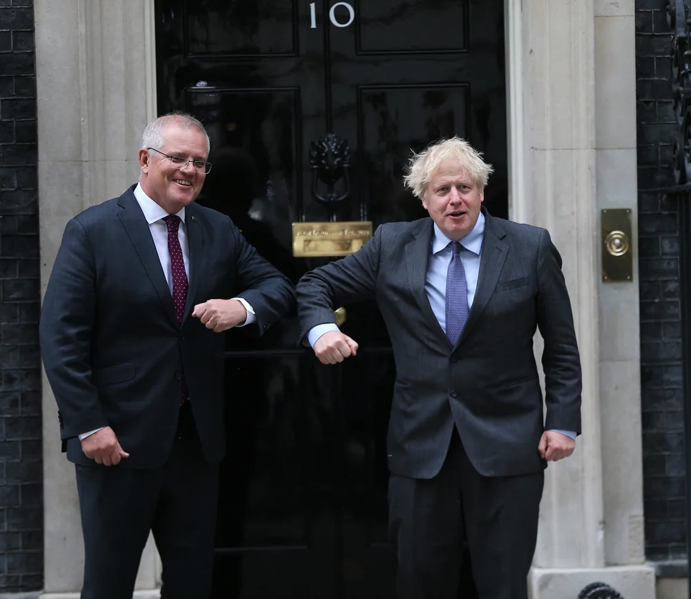 מרתיח: רה"מ לקח 'תחת חסותו' את תפקידי השרים ללא ידיעת הציבור