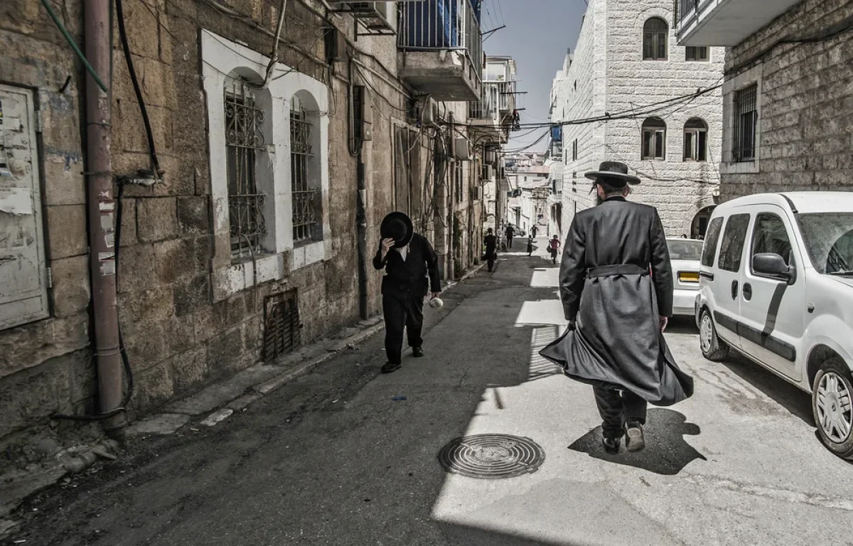 מעורר חרדה: הסתובבה ב"מאה שערים" וניסתה לחטוף ילדים 