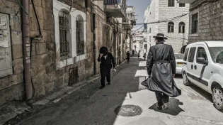 מעורר חרדה: הסתובבה ב"מאה שערים" וניסתה לחטוף ילדים 