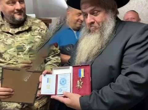 קידוש ה' גדול: הרב הראשי זכה לאות כבוד ממשלת אוקראינה