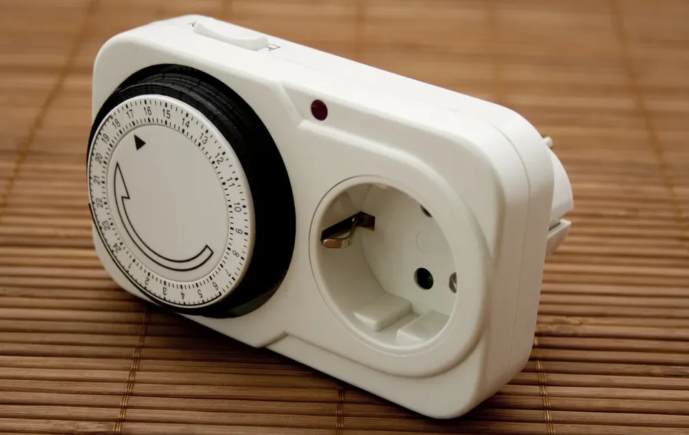 האם מותר להאריך שעון שבת? הזזת והארכת זיזים בשעון שבת בשבת האם מותר להאריך שעון שבת? הזזת והארכת זיזים בשעון שבת בשבת