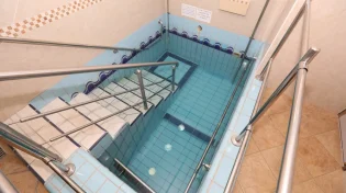 טבילה במקווה לכבוד שבת: "מועילה מאוד לטהרת הנפש"