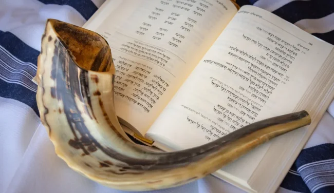 האם אומרים סליחות בעשרת ימי תשובה?