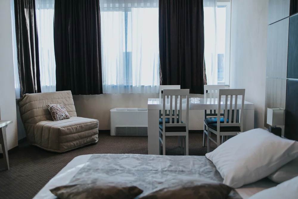 האם בכיפור מותר לישון ביחד? שמירת נגיעה בכיפור