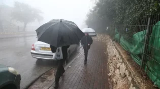 ממתי ועד מתי אומרים משיב הרוח ומוריד הגשם בתפילת העמידה?